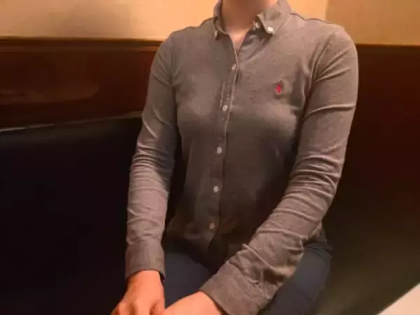 プレイ用マットを浴槽に敷き猛勉強…元吉原嬢の20代美女が「行政書士」になれたワケ