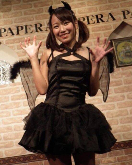 「妻は30歳、夫は57歳」27歳の“年の差婚”をした元アイドル。きっかけは19歳のとき、ライブ後の食事で…――大反響セレクション