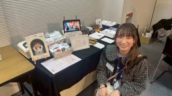 「父が創価学会2世、母がエホバの証人2世…「“信仰以外の生き方”を知らなかった」25歳女性が、家から“逃げる”まで――大反響セレクション」の画像