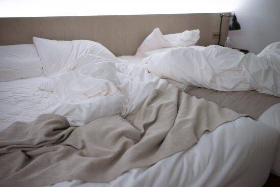 ホステスとホテルまでは行けるのに“できない”おじさんの勘違い。「一応、ホテルの部屋はツインです」じゃないよ