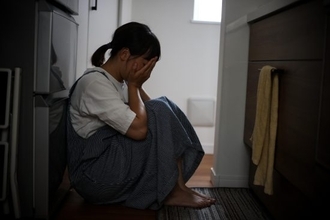 「高価な家電は使うな」移住先の“謎ルール”に困惑した32歳女性「ドラム式洗濯機や42型以上のテレビ」がNG。破った結果…――大反響セレクション