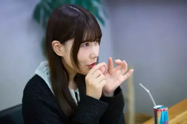 「セクシー女優になった元アイドルの波乱万丈な人生。病院の秘書時代「院長に足を舐められた」壮絶セクハラも告白」の画像