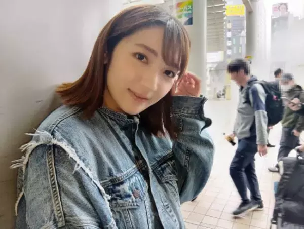 「元セクシー女優がプロレスラーと結婚して二児の母に。引退後の今「否定も後悔もしていない」」の画像