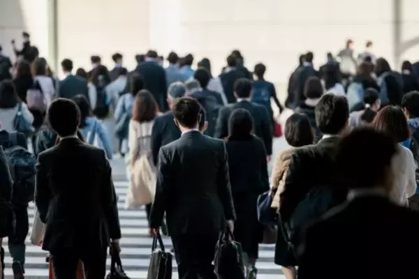 「三菱UFJ、プルデンシャル…なぜ一流企業で「3億円窃盗」や「31億円詐取」が続くのか？エリートが“闇落ち”する「一流ゆえの免罪符」」の画像