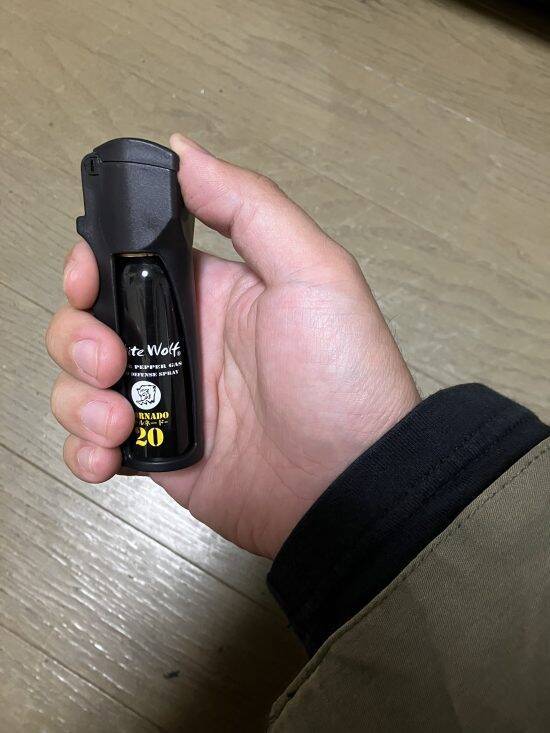 「酔った男に近くの路地へ引きずり込まれそうになり、噴射した」28歳女性も。“催涙スプレー”を持ち歩く女性の胸中