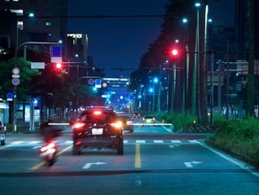 黒塗りのアルファードにあおり運転された男性が「極限状態で思いついた」対抗策。「相手は検挙されたそうです」