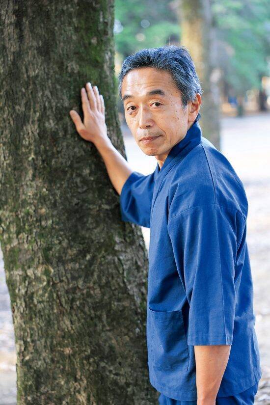 SNSで話題の“江戸走り”男を直撃、「疲れない」歩き方を研究し続けた11年。家族は「よくも悪くも冷ややかです（笑）」