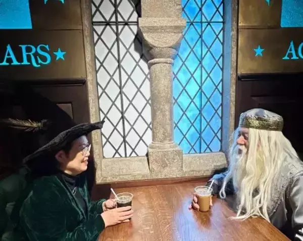 「75歳男性が突然「コスプレデビュー」した理由。再現度の高さに「本人では？」SNSで話題騒然」の画像