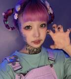 「「タトゥーが心の支えに」全身タトゥーの女性彫師が大切にする仕事の流儀。「今は入れないほうがいい」と伝えることも」の画像1