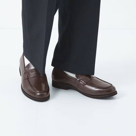 1万円台で買える「あまり知られてないコスパ最強の革靴」本革なのに履きやすい傑作アイテム