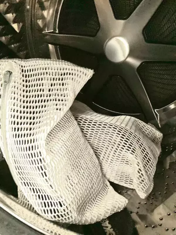 「間違いだらけの「靴のニオイ対策」プロが明かす“効かない方法”と最適解」の画像