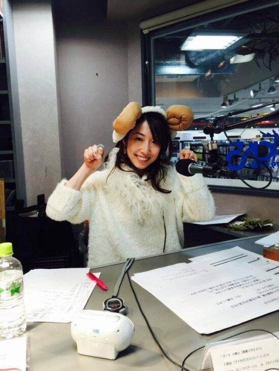 『エンタの神様』『爆笑レッドカーペット』で活躍した44歳女性芸人の現在。ブレイク時は寝る間もなく「局の廊下で仮眠をとってました」――仰天ニュース特報