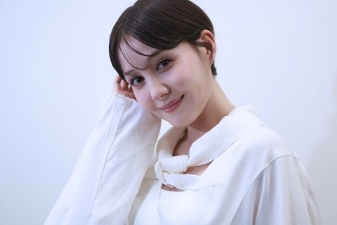 「2年以上同じ学校にいたことがない」幼なじみがいないトリンドル玲奈が、日本語の柔らかさを愛するワケ