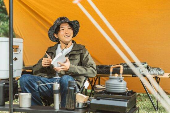 「女性から好意を抱かれる男性」に共通している“初対面の前にしている5つの行動”