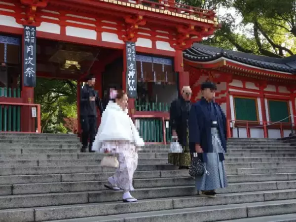 「結果マイナスにしかならへん」多くが“トイレ貸出拒否”…外国人観光客が殺到する京都でコンビニ店員が語った苦悩