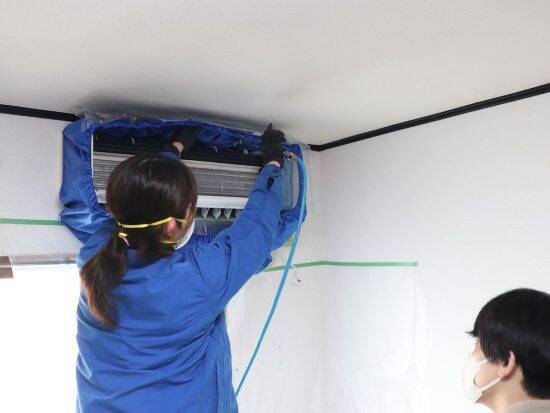 「冬だから大丈夫」は間違い。エアコンに潜むゴキブリやカビの恐怖