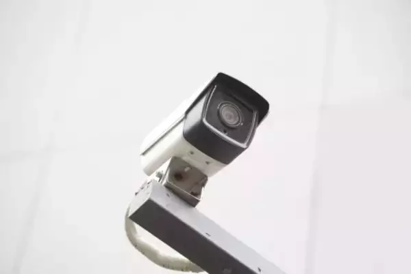 「「財布見せてよ」路上で絡んできたヤンキー3人組を追い払った“意外な方法”。「みんな一目散に逃げていきましたよ」」の画像