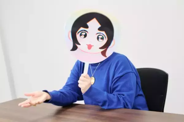 「「言葉はホモサピエンスに与えられた能力ですよ!?」 漫画家・にくまん子が語る、「好き」を言わない相手への“違和感”」の画像