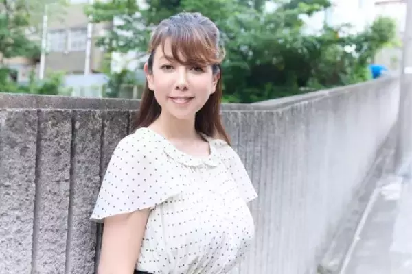 「昼の生放送中に脱いで水着に」元ミニスカポリス・大原かおり（50歳）が振り返る、今とは一味違う“90年代の芸能界”