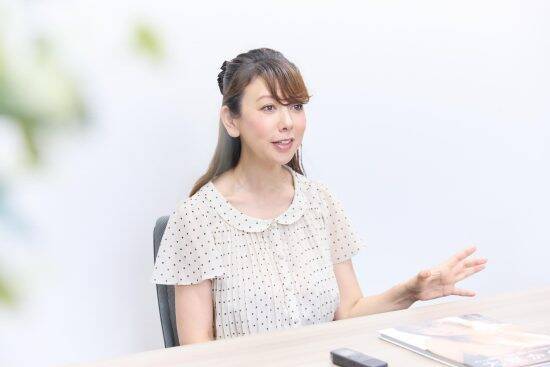 「昼の生放送中に脱いで水着に」元ミニスカポリス・大原かおり（50歳）が振り返る、今とは一味違う“90年代の芸能界”