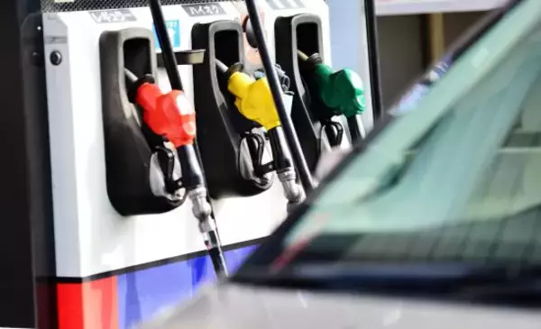 「「ハイブリッド車は“お得じゃない”と思ってた」元ディーラー営業マンが2000km乗って考えが変わった理由」の画像