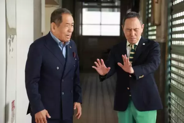 「「目標がないと前向きに生きられへん」 ザ・ぼんちが語る“老いない漫才論”」の画像