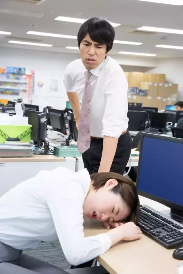 「あの人がいるだけで職場がしんどい」約4割が遭遇している“毒社員”の正体…「不機嫌アピール」「反対意見を聞かない」人の共通点と撃退法