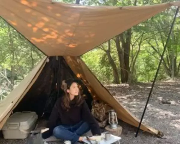 「「“胎児の頃”から行っていた」キャンプ歴31年の“31歳女性”を直撃。こだわりは“億劫にならないギア”」の画像
