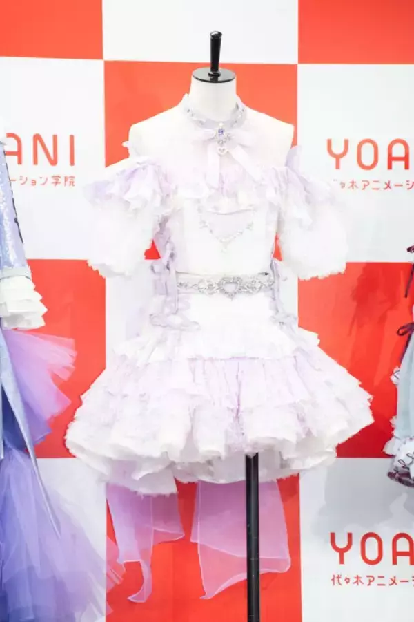 「＝LOVEの大谷映美里がアイドル衣装で魅せる。代々木アニメーション学院が衣装デザイン科を新設へ」の画像