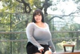 子どもに「デカい！」と叫ばれる…現役不動産営業、“胸が大きすぎる女性”の意外な日常