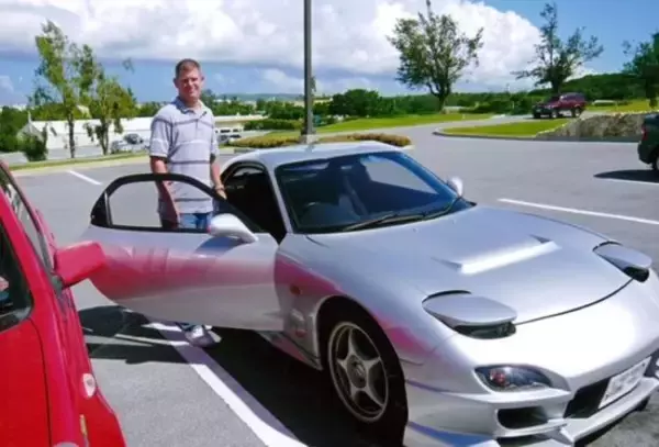 「沖縄で暮らしたアメリカ人男性が感じた生活の不便さ。それでも日本の印象がポジティブだったワケ」の画像