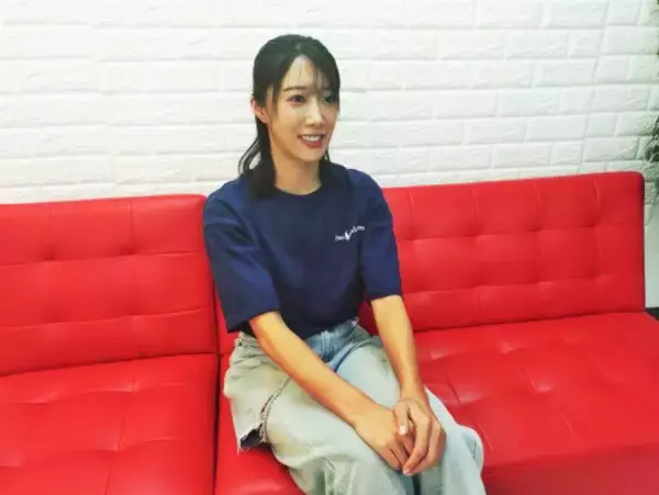 「“年内引退”を表明したセクシー女優が、一転して“撤回”した衝撃の理由。6年交際した彼氏との破局事情も告白」の画像