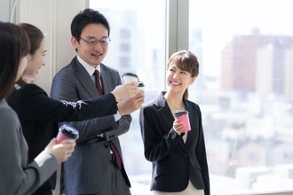 「外回りと見せかけて…」上司とラブホに行った銀行員、支店長に目撃されてしまった顛末――仰天ニュース特報