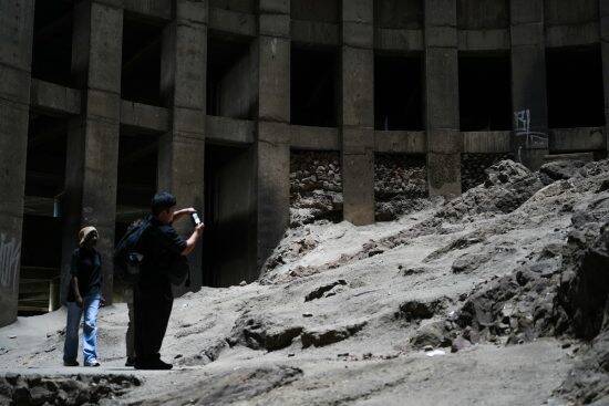 世界最悪級の治安「入ったら15秒で死ぬ」ヨハネスブルク・ポンテタワーに女性記者が潜入！そこで見た意外な光景とは