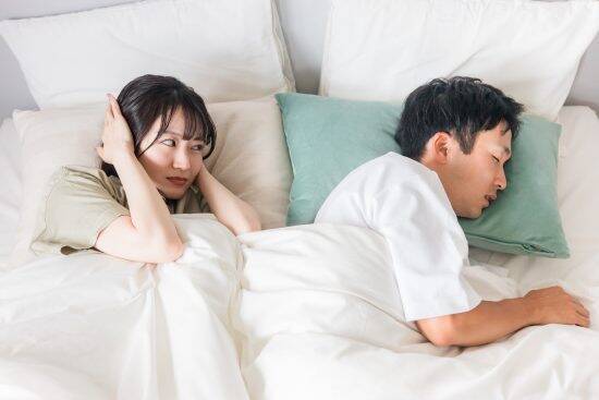 知らぬ間に数十万円の出費も…睡眠中の歯ぎしりが招く“歯の破産”