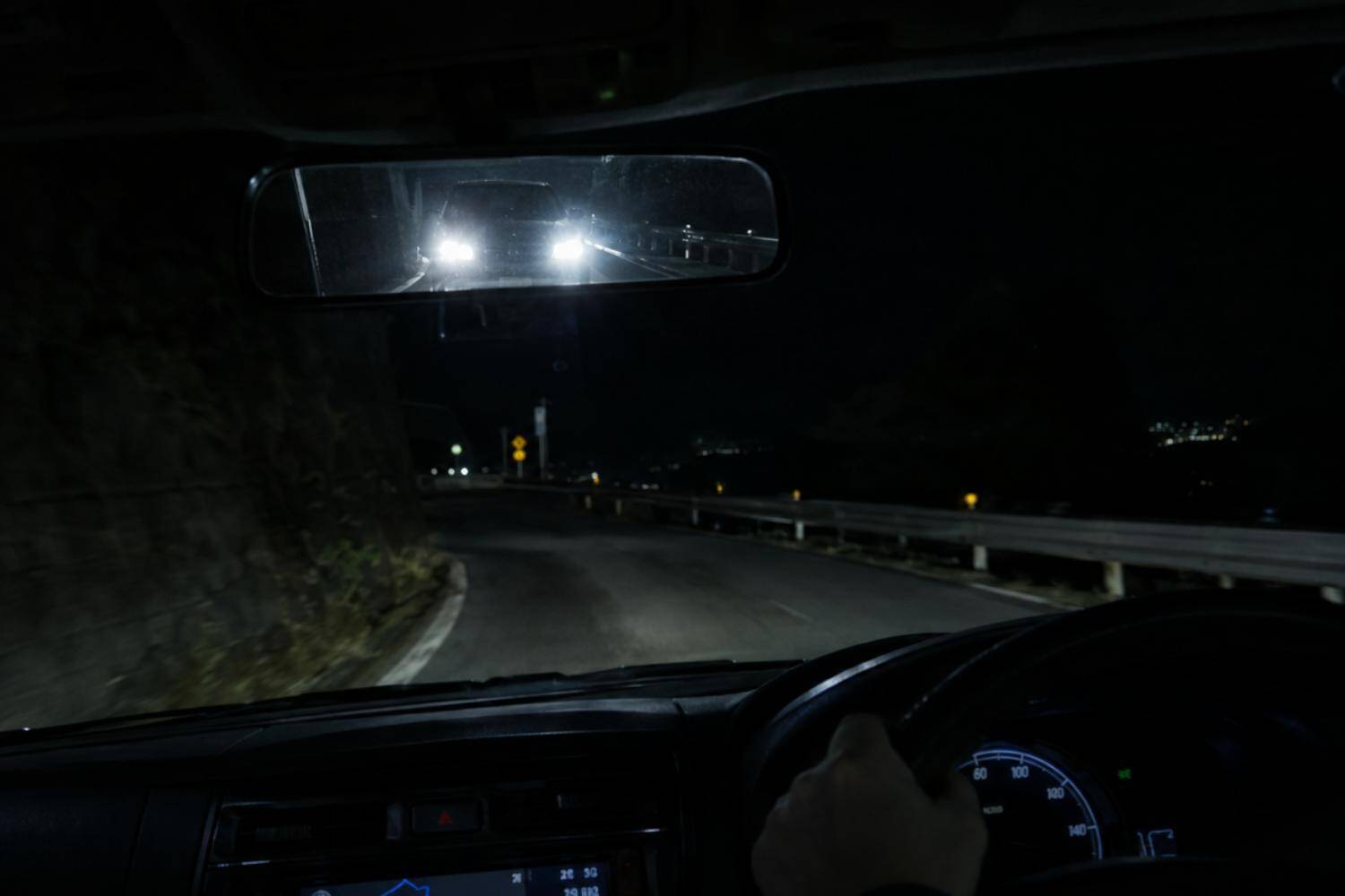 窓を開けて「勝負しろや！」“あおり運転”してきた大学生が警察に捕まるまで／あおり運転は1年で何件取り締まられているのか調べてみた