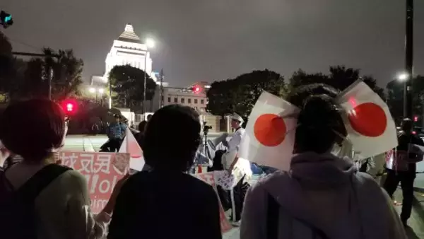 「「財務省解体デモ」が排外主義運動へと変貌するまで。人々の“あやふやな不安”を後押しに」の画像