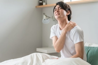 「週末の寝だめ」が認知症のリスクを増大させる…睡眠専門医が教える“睡眠負債”の恐怖