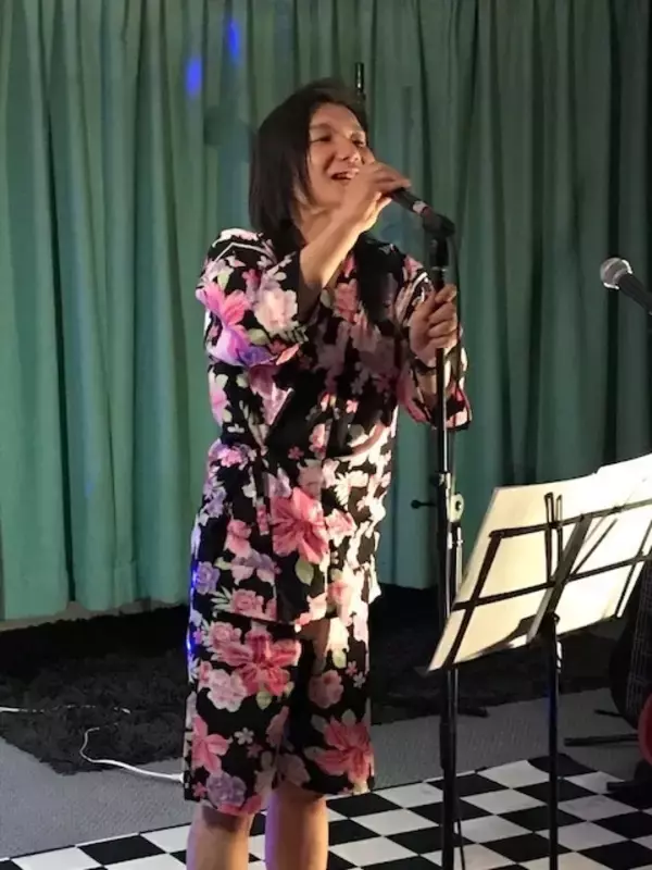 「『ザ・ノンフィクション』で話題。くず米を食べ、冷水で行水…借金返済生活に追われていた「きららさん」の“その後の人生”」の画像