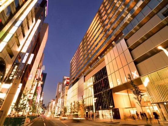 「ダサい中年男性」はだいたい買っている“オジサンは着てはいけないブランド“ワースト5