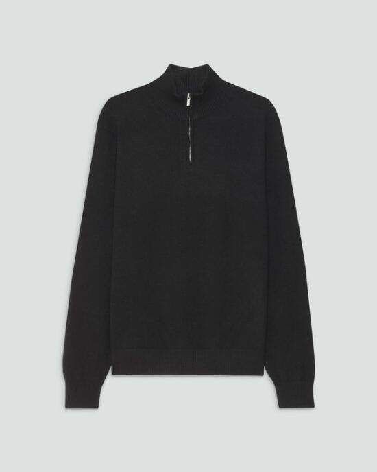 「ダサい中年男性」はだいたい買っている“オジサンは着てはいけないブランド“ワースト5