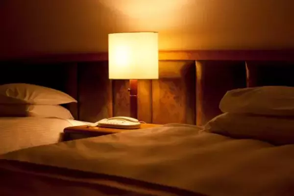 「「年末特番を見ていても、場の空気がかみ合わない」インフルエンザと大雪が直撃した親戚20人の“悲惨な年越し”」の画像