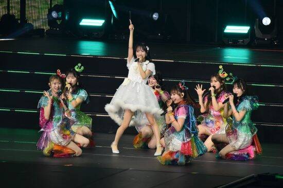 AKB48・向井地美音。卒コンでは”元メンバーとキス”、”ヘビロテの継承”などバラエティに富んだ構成で集大成を彩る！