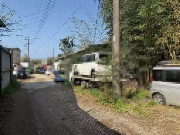 「「撮った写真を消せ」千葉に密集する“外国人ヤード”の不気味な実態。急増する自動車盗難“受け皿”の可能性も」の画像