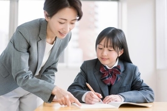 中学生の塾の月謝は「平均4万7069円（東京都）」。「不動産デベロッパー」が学習塾買収に乗り出し、都市部のビルを開発するワケ