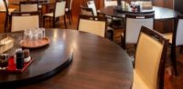 中華料理店の個室に入り「何も頼まない」5人家族…様子を見に行った店長が“とんでもない光景”を目撃――年末年始ベスト