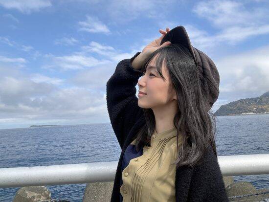 「初体験は実父…」元人気セクシー女優が“ネット上の悪質デマ”を完全否定「本当に優しい父、名誉を回復したい」