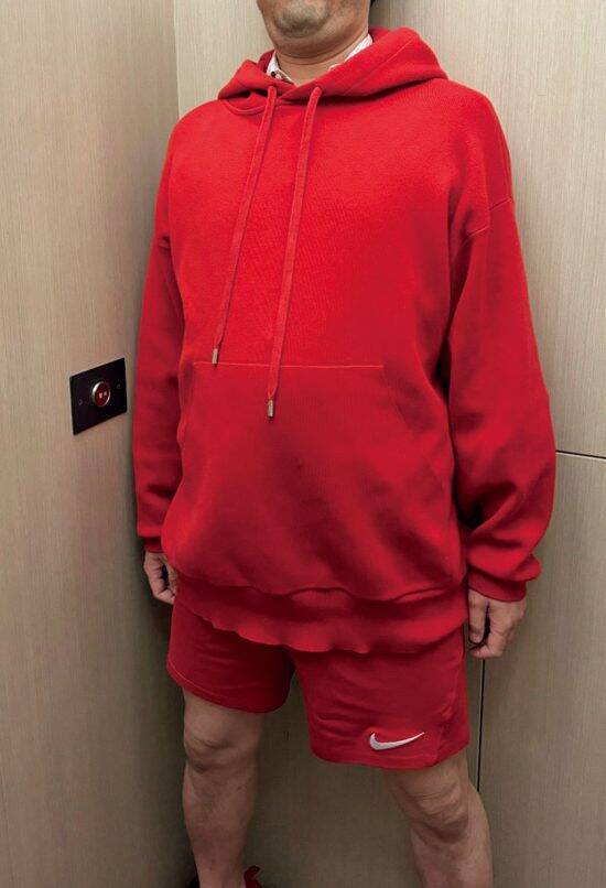 「ある朝、起きたら膝が曲がらなくなって…」1日1万歩のウォーキングに励んだ48歳男性を襲った“残酷な末路”