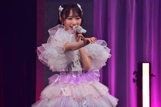 STU48のエース・石田千穂。ファンの想い詰まったドレスでラストコンサートを彩る