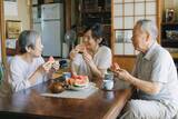 「「もう2度とお盆には帰省しません」ケチすぎる兄嫁が放った“最低な一言”にア然…37歳女性の告白／お盆の帰省費用、平均額を調べてみたら想像以上だった」の画像8